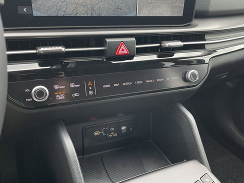 New 2026 Kia Sportage SX image 19