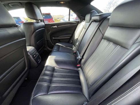 Used 2023 Chrysler 300 S image 23