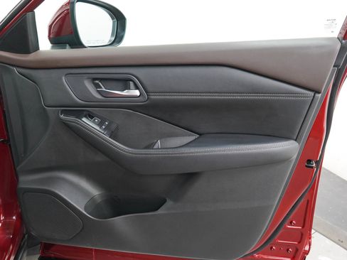 Used 2023 Nissan Rogue SL w/ SL Premium Package AWD/4WD image 13