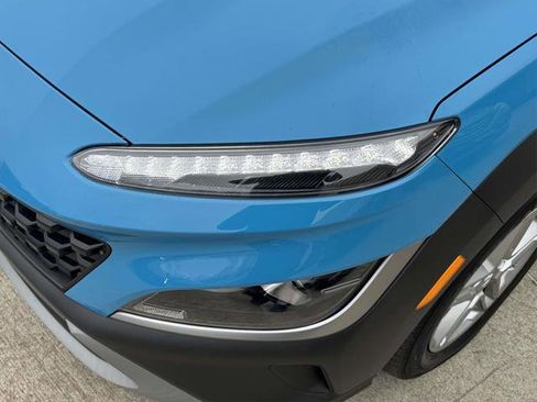 Used 2023 Hyundai Kona SE w/ Cargo Package image 7