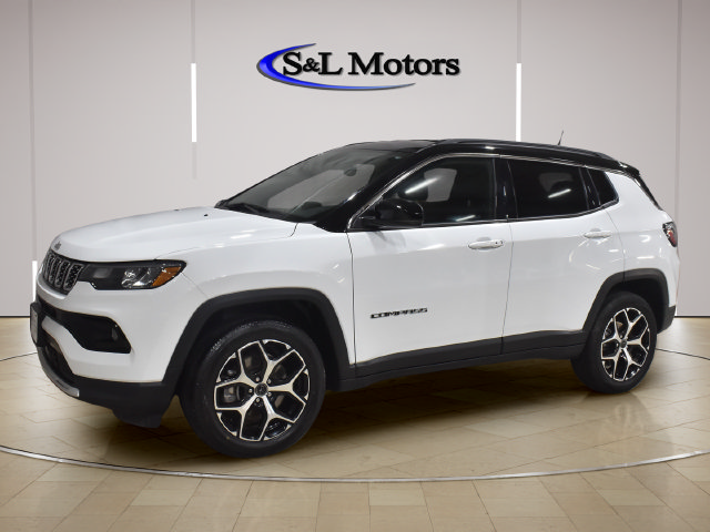 Used 2025 Jeep Compass Limited AWD/4WD image 3