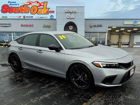 Used 2024 Honda Civic Sport image 1