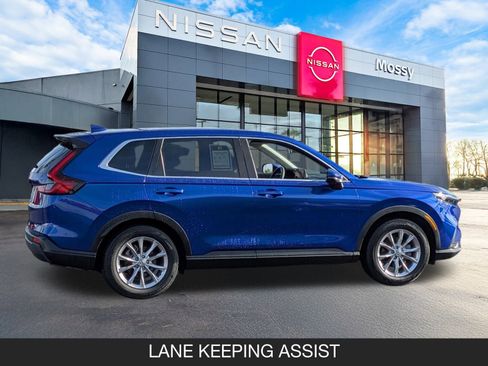 Used 2023 Honda CR-V EX image 6