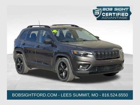 Used 2019 Jeep Cherokee Latitude Plus image 1