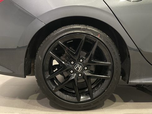 Used 2023 Honda Civic Sport image 9