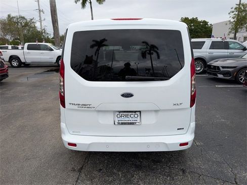 Used 2022 Ford Transit Connect XLT image 15