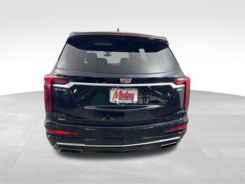 Used 2022 Cadillac XT6 Premium Luxury w/ Technology Package AWD/4WD image 5