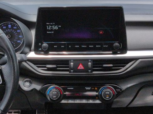 Certified 2024 Kia Forte GT-Line FWD image 21