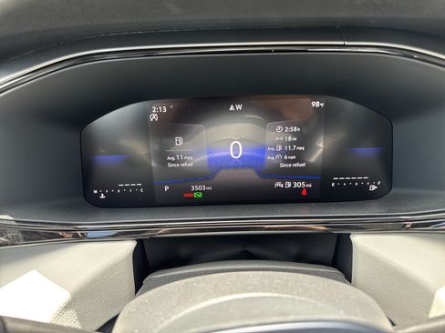 Used 2025 Volkswagen Taos S FWD image 30