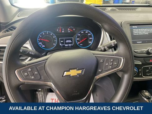 Used 2019 Chevrolet Equinox LS w/ LS Convenience Package FWD image 15
