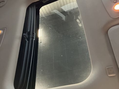 Used 2016 Buick Enclave Premium w/ Experience Buick Package image 11