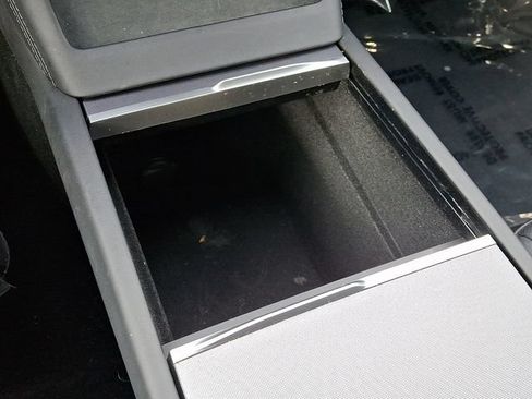 Used 2024 Tesla Model 3 Standard Range RWD image 26