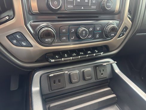 Used 2017 GMC Sierra 1500 Denali image 22
