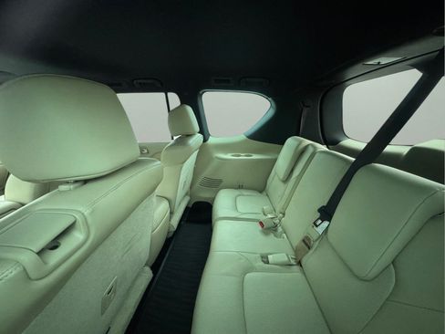 Used 2023 INFINITI QX80 Sensory w/ All-Season Package AWD/4WD image 25