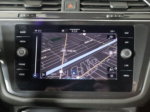 Used 2022 Volkswagen Tiguan SEL R-Line image 48