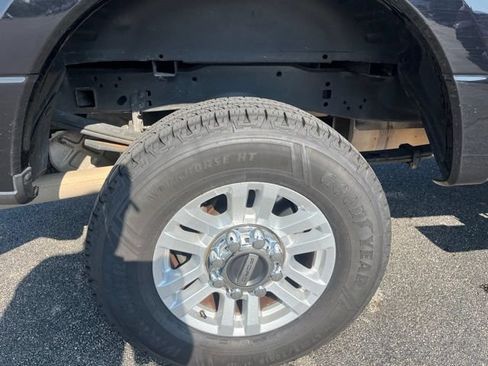 Used 2019 Ford F250 XL w/ STX Appearance Package AWD/4WD image 17