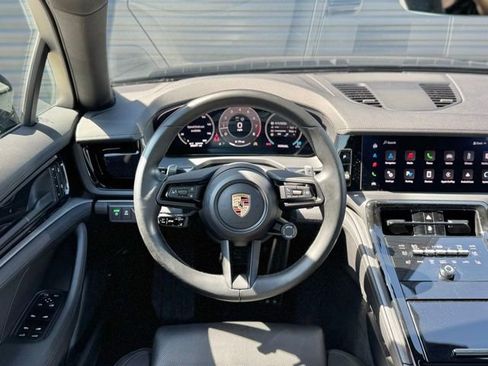 Used 2025 Porsche Panamera 4 AWD/4WD image 18