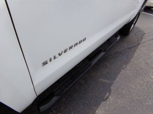 Used 2019 Chevrolet Silverado 1500 W/T w/ WT Convenience Package AWD/4WD image 32