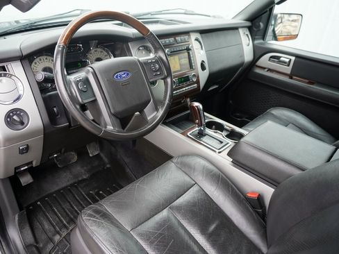 Used 2010 Ford Expedition EL Limited image 15