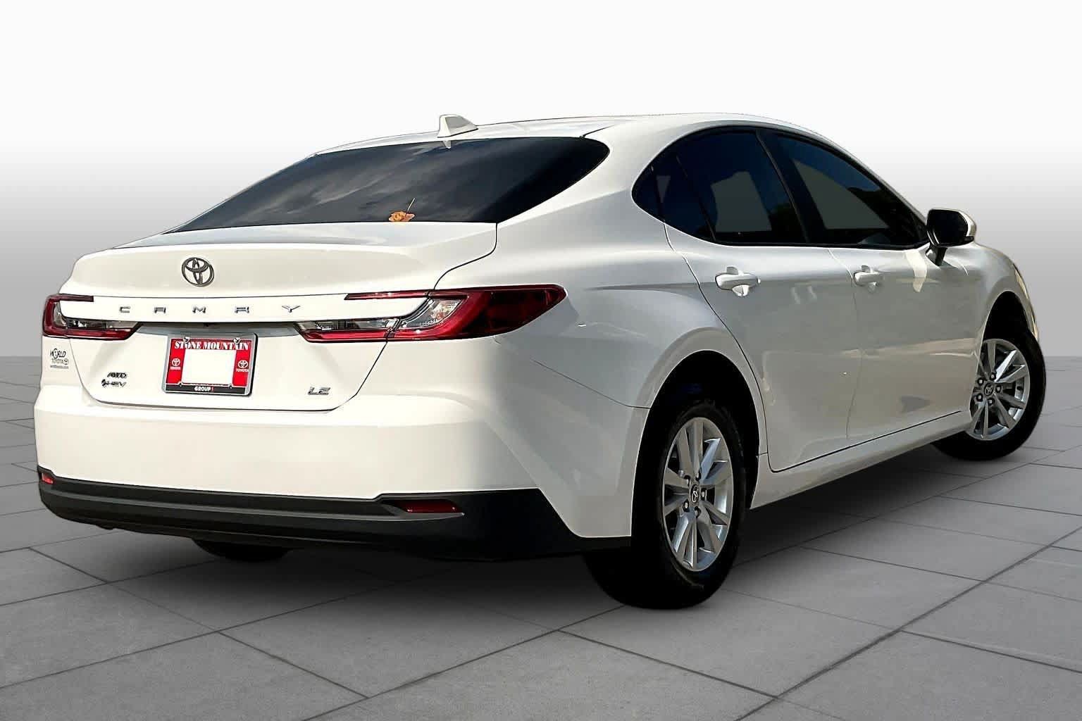 Used 2025 Toyota Camry LE w/ Convenience Package AWD/4WD image 25