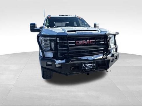 Used 2022 GMC Sierra 2500 Denali w/ Denali Ultimate Package image 8