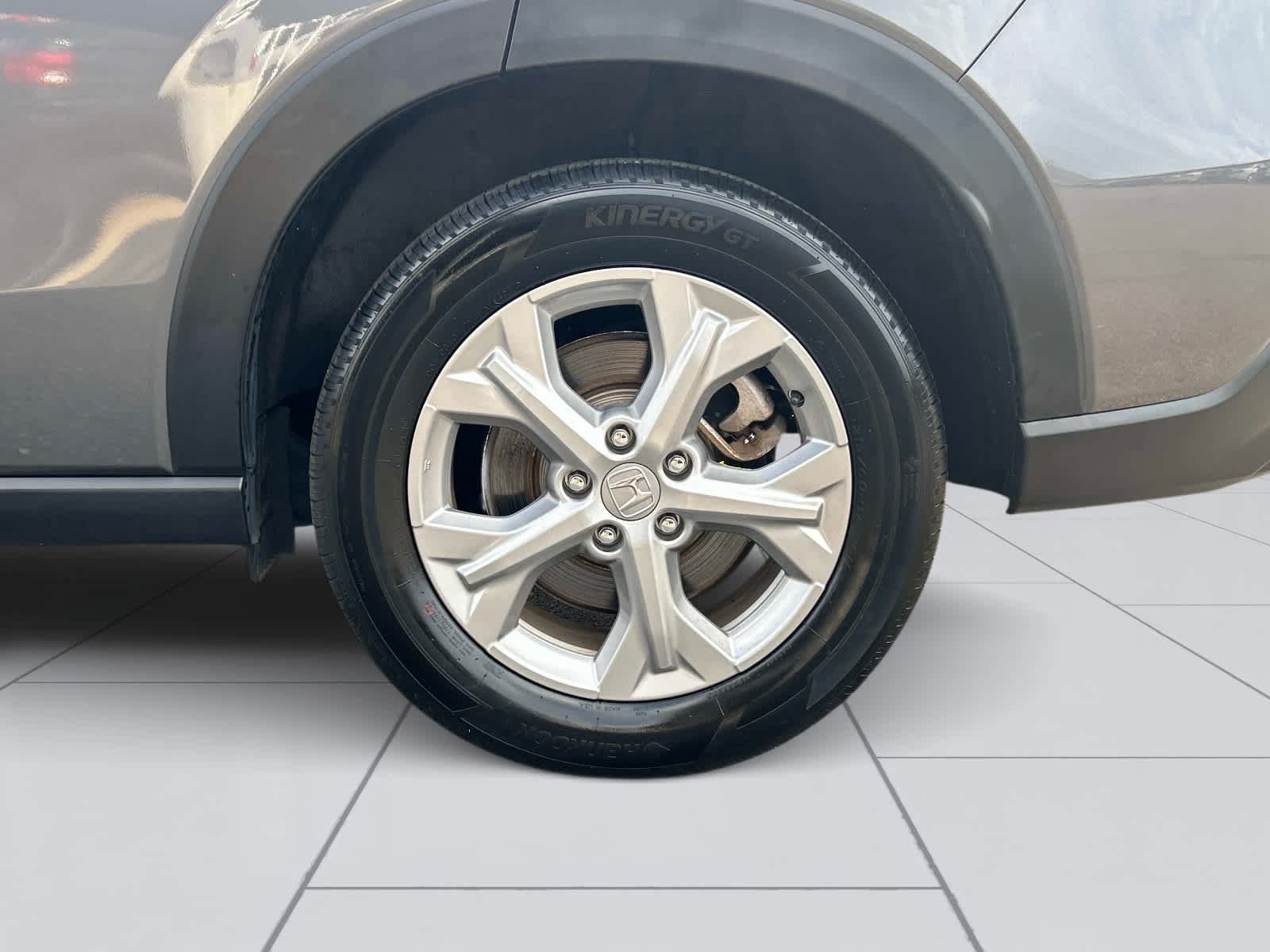 Used 2025 Honda HR-V LX image 10