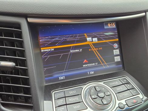 Used 2015 INFINITI QX70 AWD w/ Premium Package image 10