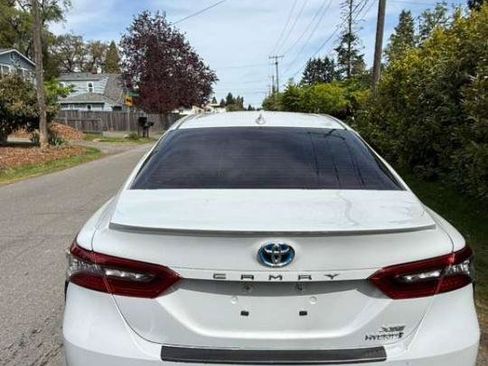 Used 2024 Toyota Camry XSE w/ Cold Weather Package FWD image 17