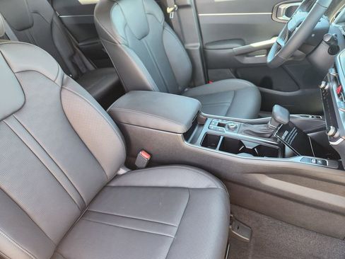 New 2026 Kia Sorento S AWD/4WD image 13