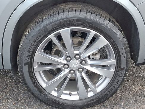 Used 2023 Cadillac XT6 Premium Luxury image 27