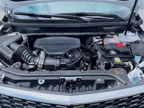 Used 2025 Cadillac XT5 Premium Luxury FWD image 32