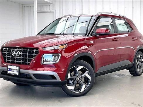 New 2025 Hyundai Venue SEL image 2