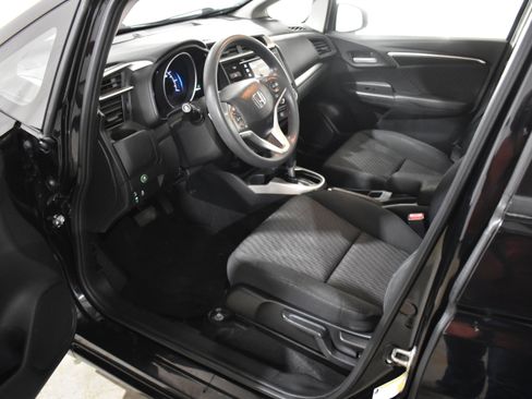 Used 2018 Honda Fit EX image 12