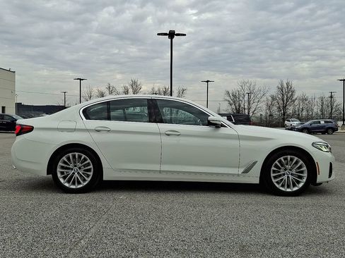 Used 2023 BMW 530i xDrive w/ Premium Package AWD/4WD image 10