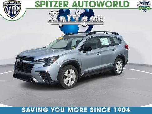 Used 2023 Subaru Ascent 8-Passenger AWD/4WD image 4