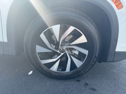 New 2026 Volkswagen Tiguan S FWD image 25