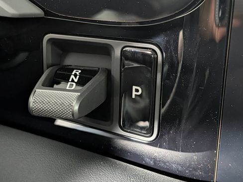 New 2026 Porsche Taycan 4S AWD/4WD image 37