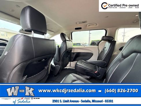 Certified 2023 Chrysler Pacifica Touring-L FWD image 23