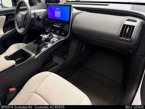 Used 2023 Toyota bZ4X Limited w/ Weather Package image 27