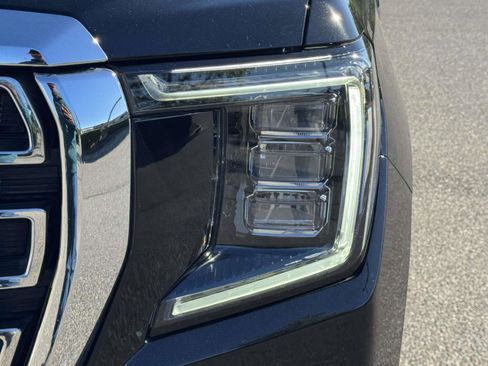 Used 2021 GMC Yukon SLT w/ SLT Luxury Plus Package image 38