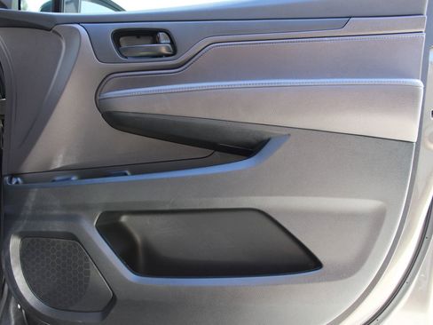 Used 2022 Honda Odyssey EX-L image 18