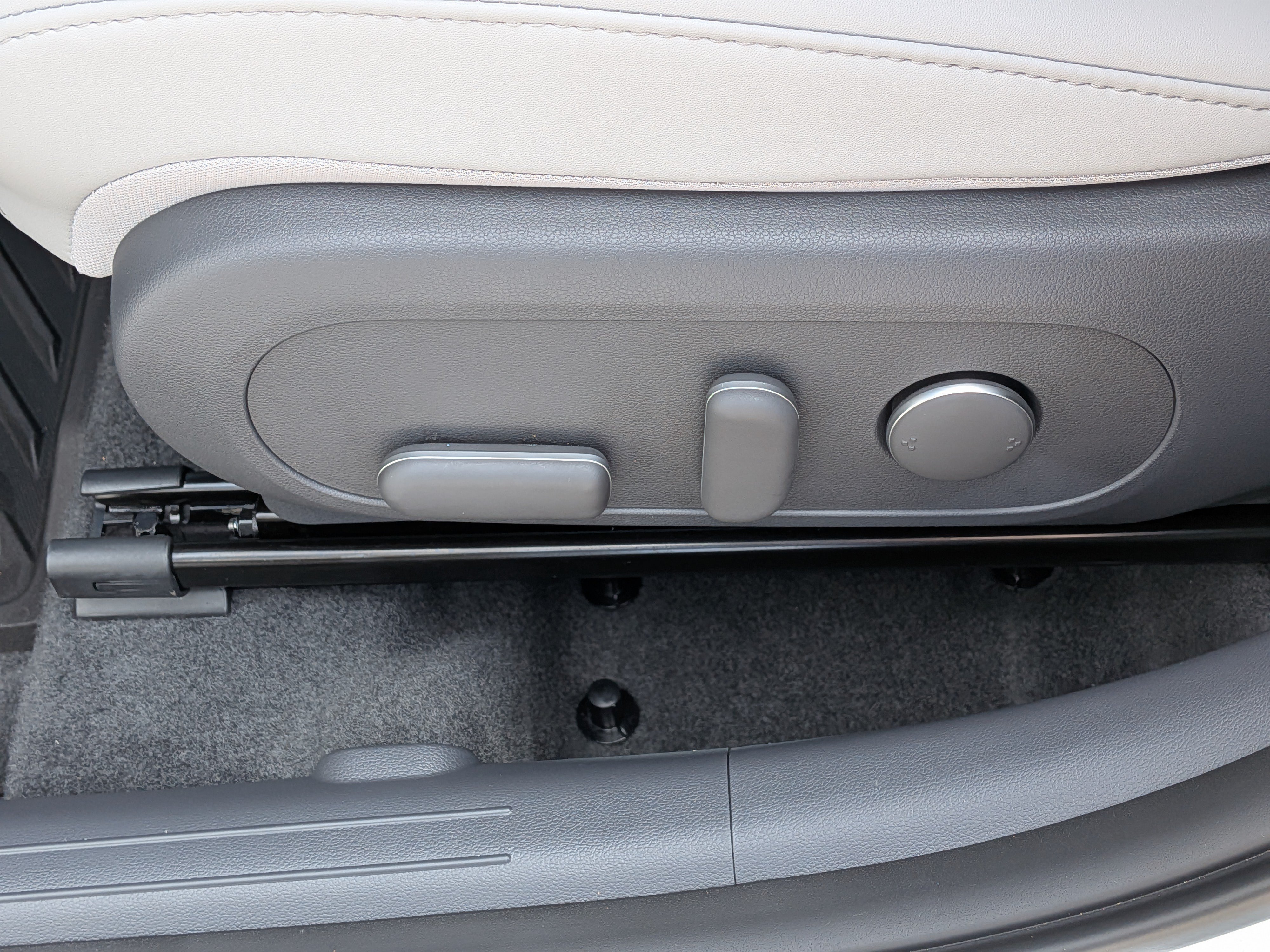 Used 2026 Hyundai Kona Limited FWD image 22