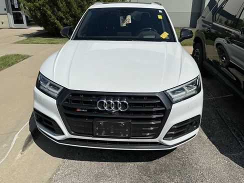 Used 2019 Audi SQ5 Prestige AWD/4WD image 2