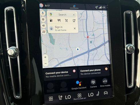 New 2026 Volvo XC40 B5 Plus w/ Protection Package Premier image 13