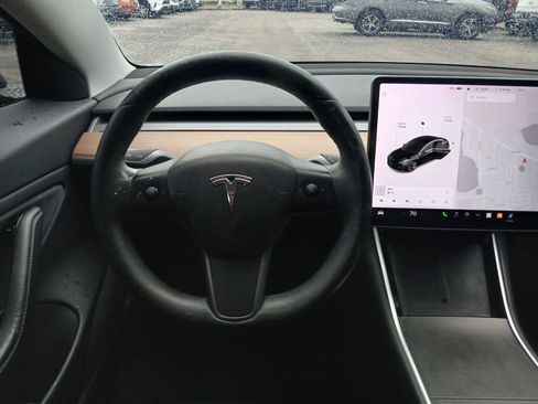 Used 2018 Tesla Model 3 Long Range image 24