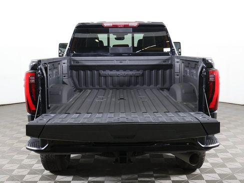 Used 2024 GMC Sierra 3500 Denali Ultimate image 24