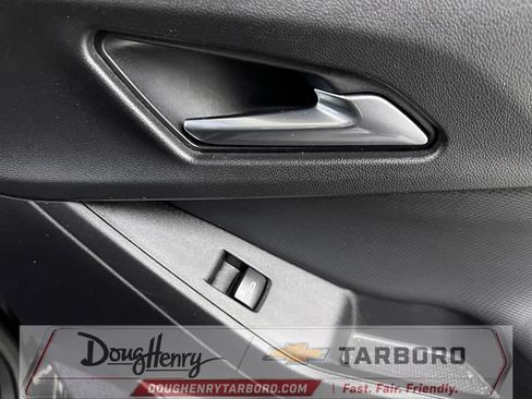 Used 2025 Chevrolet Equinox LT FWD image 29