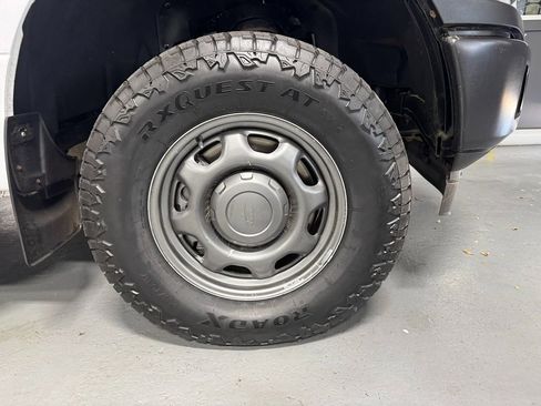 Used 2018 Ford F150 XL w/ XL Power Equipment Group image 2