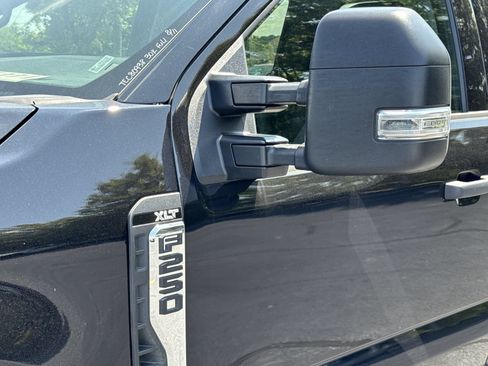 Used 2026 Ford F250 XLT AWD/4WD image 21