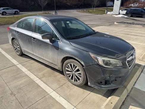 Used 2018 Subaru Legacy 2.5i Premium w/ Popular Package #1 image 3